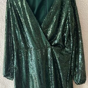 Gabby Skye Emerald Sequin Dress